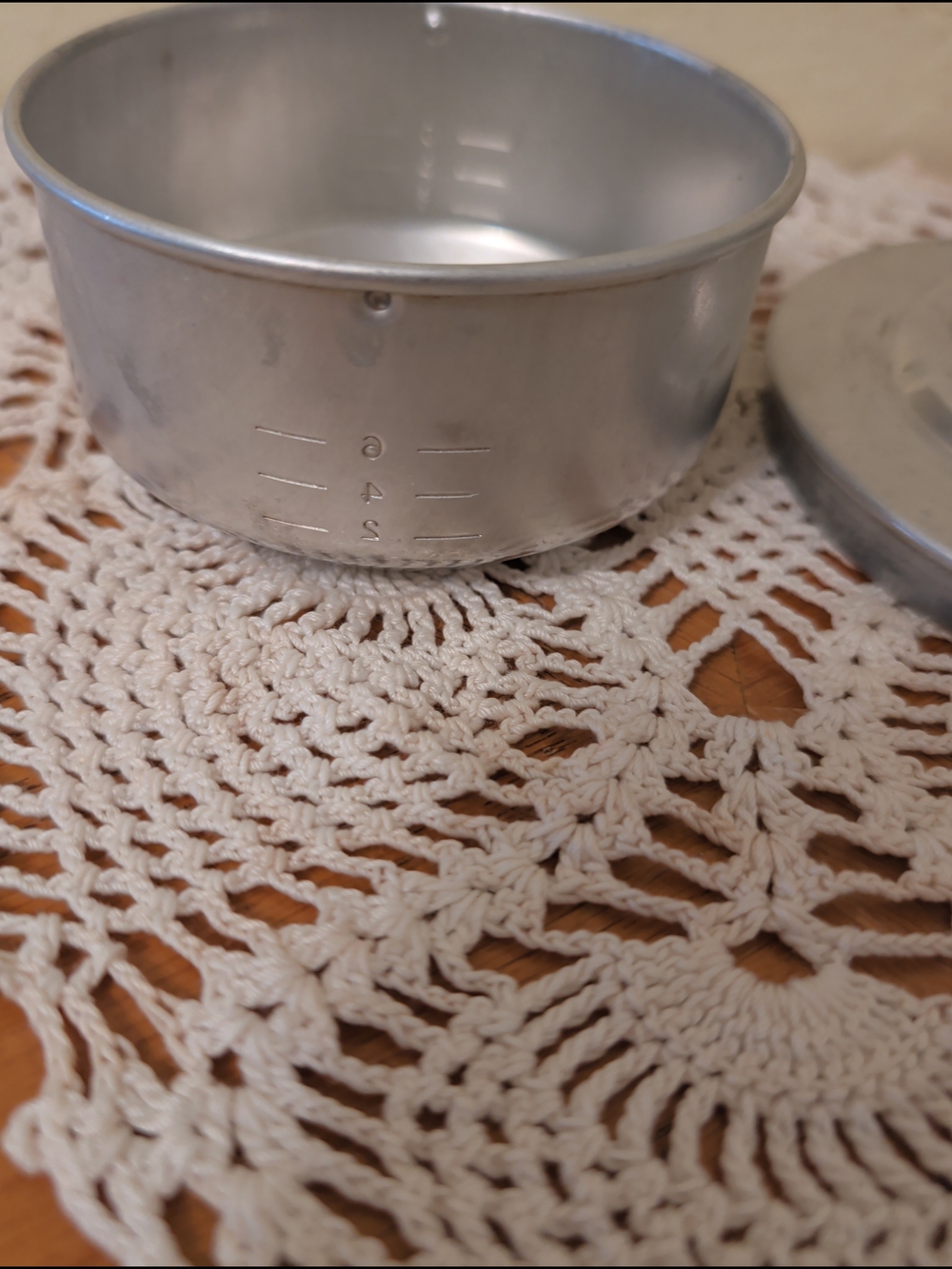 Vintage Silver Metal Coffee Percolator with Black Handle - Picture 14 of 16